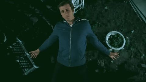 AWOLNATION - Sail (Official Music Video), 03:39