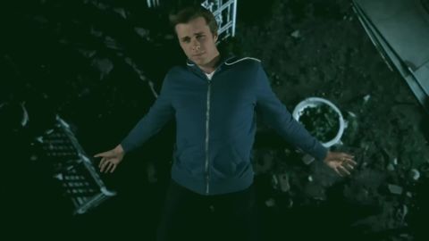 AWOLNATION - Sail (Official Music Video), 03:40
