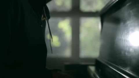 AWOLNATION - Sail (Official Music Video), 03:43