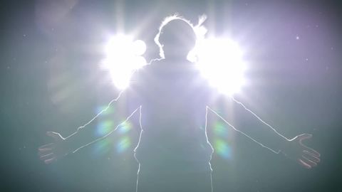 AWOLNATION - Sail (Official Music Video), 04:05