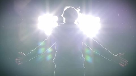 AWOLNATION - Sail (Official Music Video), 04:06