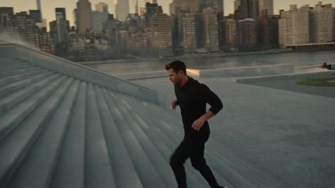 Chris Hemsworth for the New BOSS Bottled Eau de Parfum, 00:41