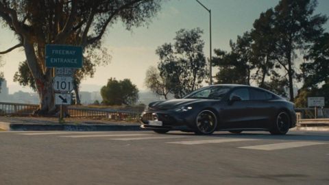 BRAD PITT x Mercedes-AMG GT 4-Door Coupé, 00:41
