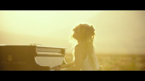 Lady Gaga - Hold My Hand (From “Top Gun: Maverick”) [Official Music Video], 00:54
