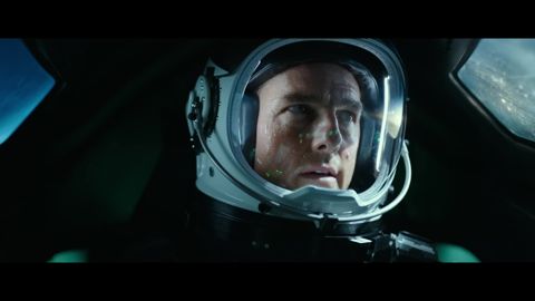 Lady Gaga - Hold My Hand (From “Top Gun: Maverick”) [Official Music Video], 02:12