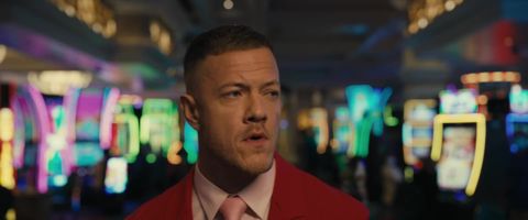 Imagine Dragons - Sharks (Official Music Video), 00:25
