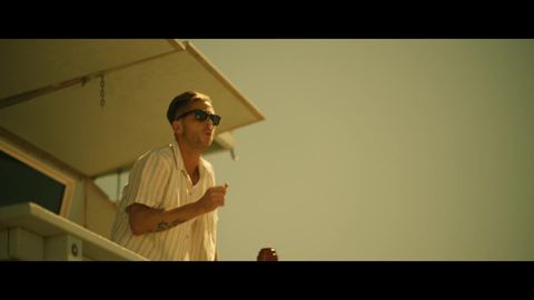 OneRepublic - I Ain’t Worried (From “Top Gun: Maverick”) [Official Music Video], 00:04