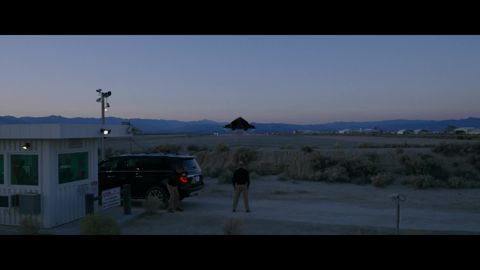 OneRepublic - I Ain’t Worried (From “Top Gun: Maverick”) [Official Music Video], 00:24