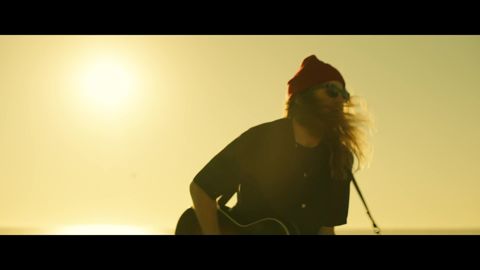 OneRepublic - I Ain’t Worried (From “Top Gun: Maverick”) [Official Music Video], 00:51