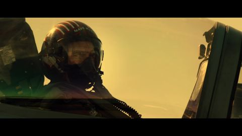 OneRepublic - I Ain’t Worried (From “Top Gun: Maverick”) [Official Music Video], 01:01