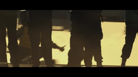 OneRepublic - I Ain’t Worried (From “Top Gun: Maverick”) [Official Music Video], 01:04