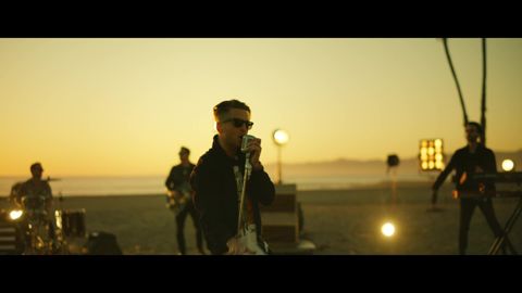 OneRepublic - I Ain’t Worried (From “Top Gun: Maverick”) [Official Music Video], 01:27