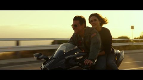 OneRepublic - I Ain’t Worried (From “Top Gun: Maverick”) [Official Music Video], 01:46