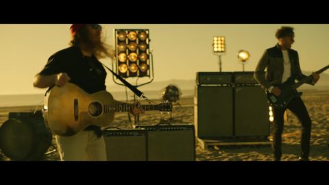 OneRepublic - I Ain’t Worried (From “Top Gun: Maverick”) [Official Music Video], 01:59