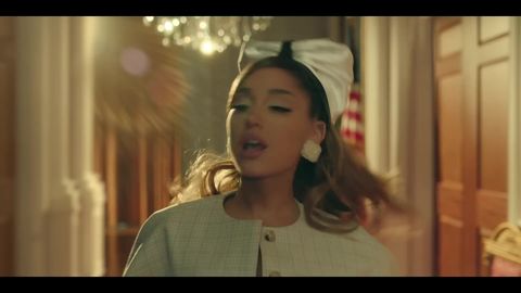 Ariana Grande - positions (official video), 02:21