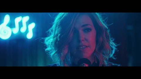 Rachel Platten - Fight Song (Official Video), 01:09