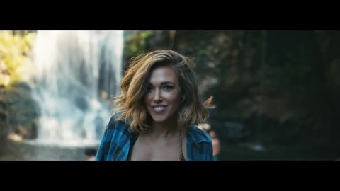 Rachel Platten - Fight Song (Official Video), 02:03
