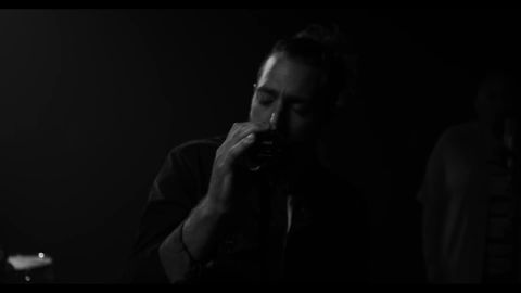 Jonathan Roy - Keeping Me Alive (Live Acoustic Performance), 01:19