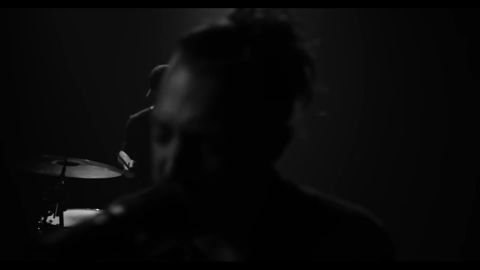 Jonathan Roy - Keeping Me Alive (Live Acoustic Performance), 01:59