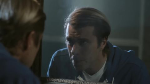 AWOLNATION - Sail (Official Music Video), 01:41