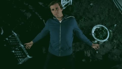 AWOLNATION - Sail (Official Music Video), 03:39